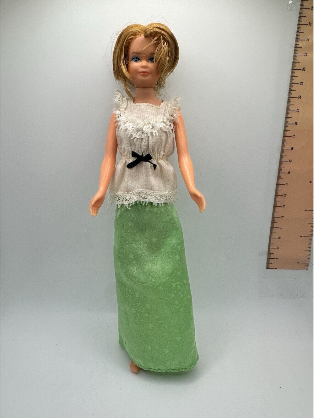 Vintage 1967 Skipper Barbie Doll - Mattel